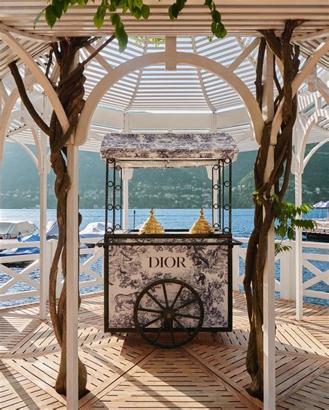 Dior Café Lake Como pop